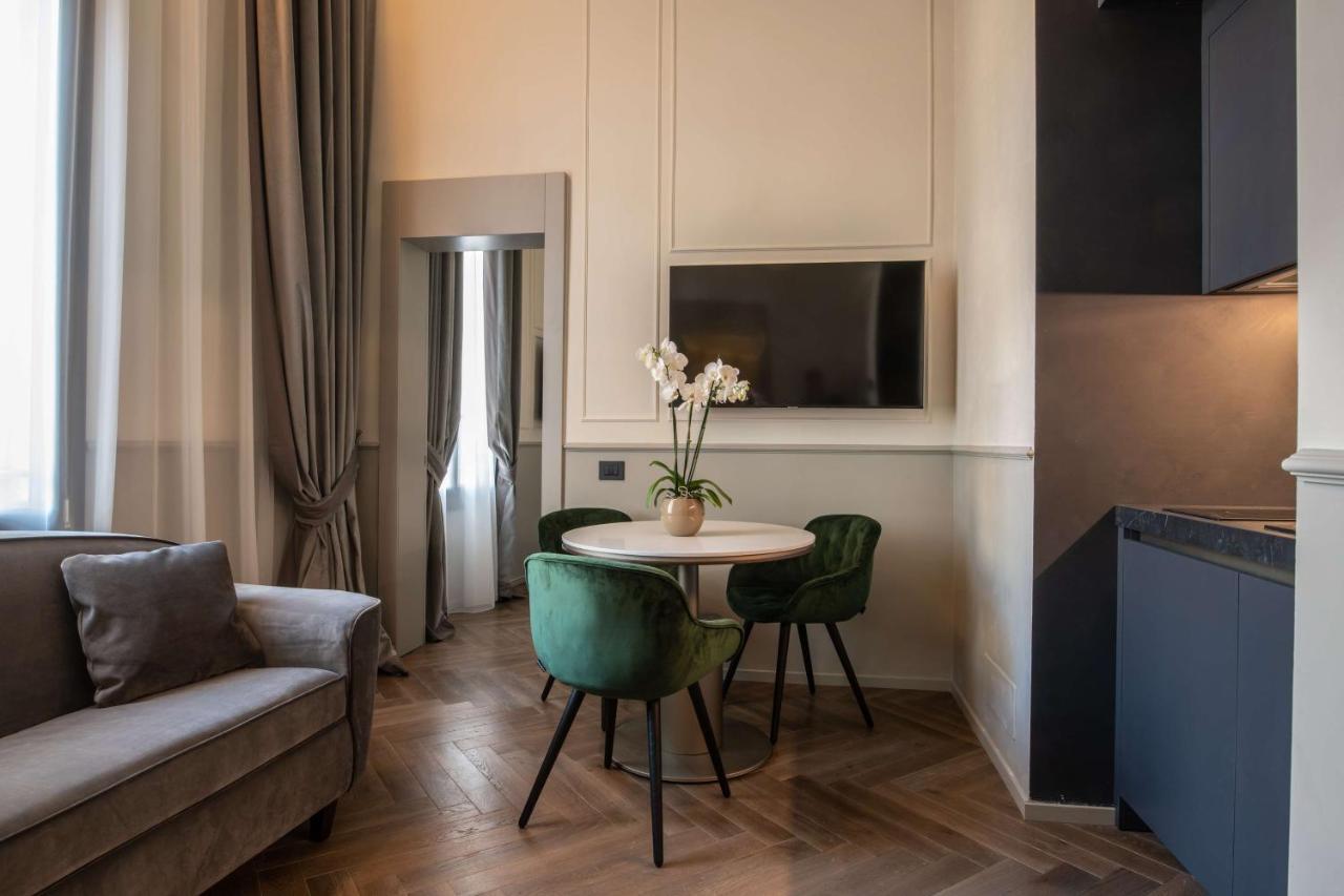ונציה Luxury Apartments Palazzo Nani מראה חיצוני תמונה